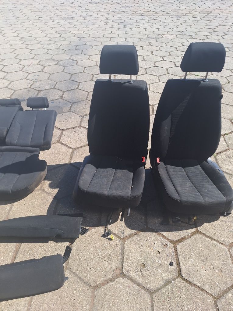Fotele komplet VW Passat B6