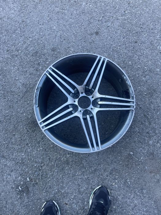 Диски 5/112.,r 20x8.5J. R20 AMG. Диски мерседес
