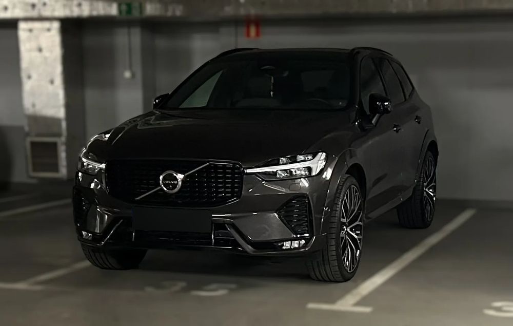 Volvo XC 60 Volvo XC60 B5 AWD, salon Polska, pierwszy właściciel, faktura VAT