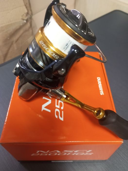Продам катушку Shimano Nasci