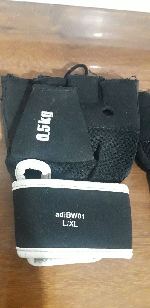 Перчатки для тренировок с утяжелителем