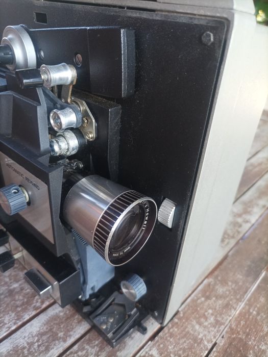 Projetor 8mm / Super 8 Bell & Howell Multi Motion