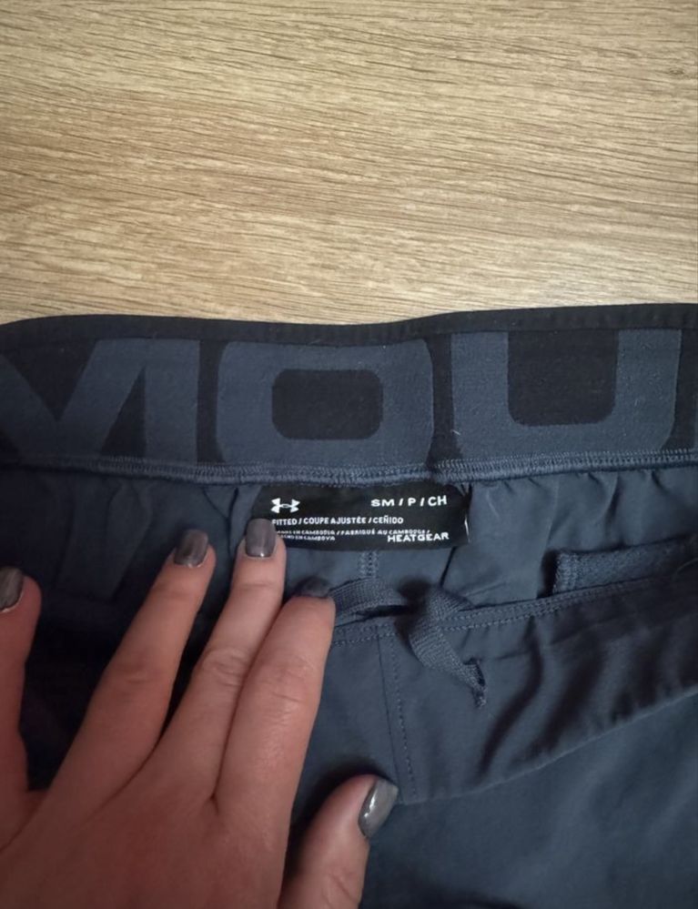 Шорти унісекс under armour