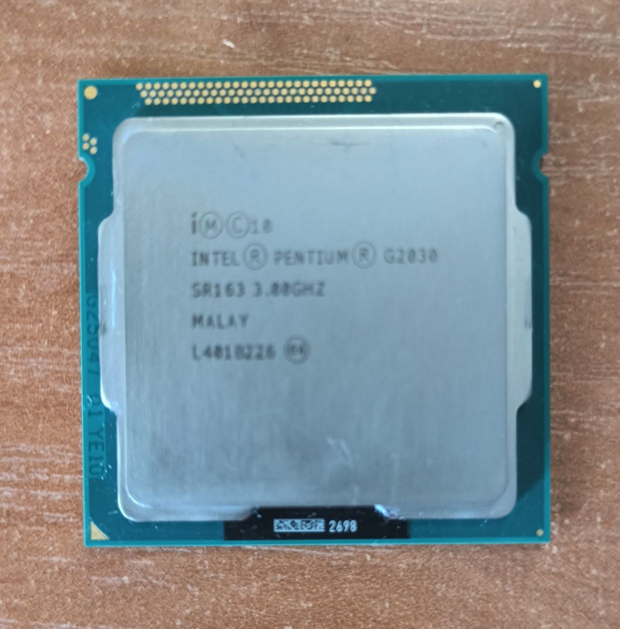 Процесор Intell Pentium G2030