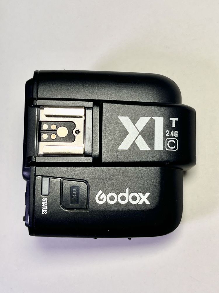 Комплект Godox TT685C для Canon.  Синхронизатор Godox X1TC.