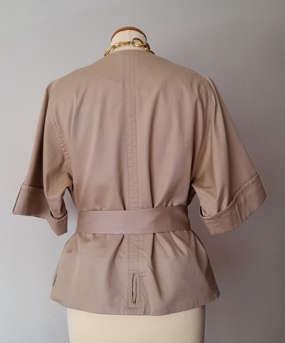 Parca Bimba & Lola, detalhes em dourado. Como nova. Tamanho XS