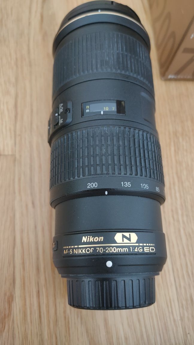 Objetiva Nikon af-s 70-200 f/4G ED VR