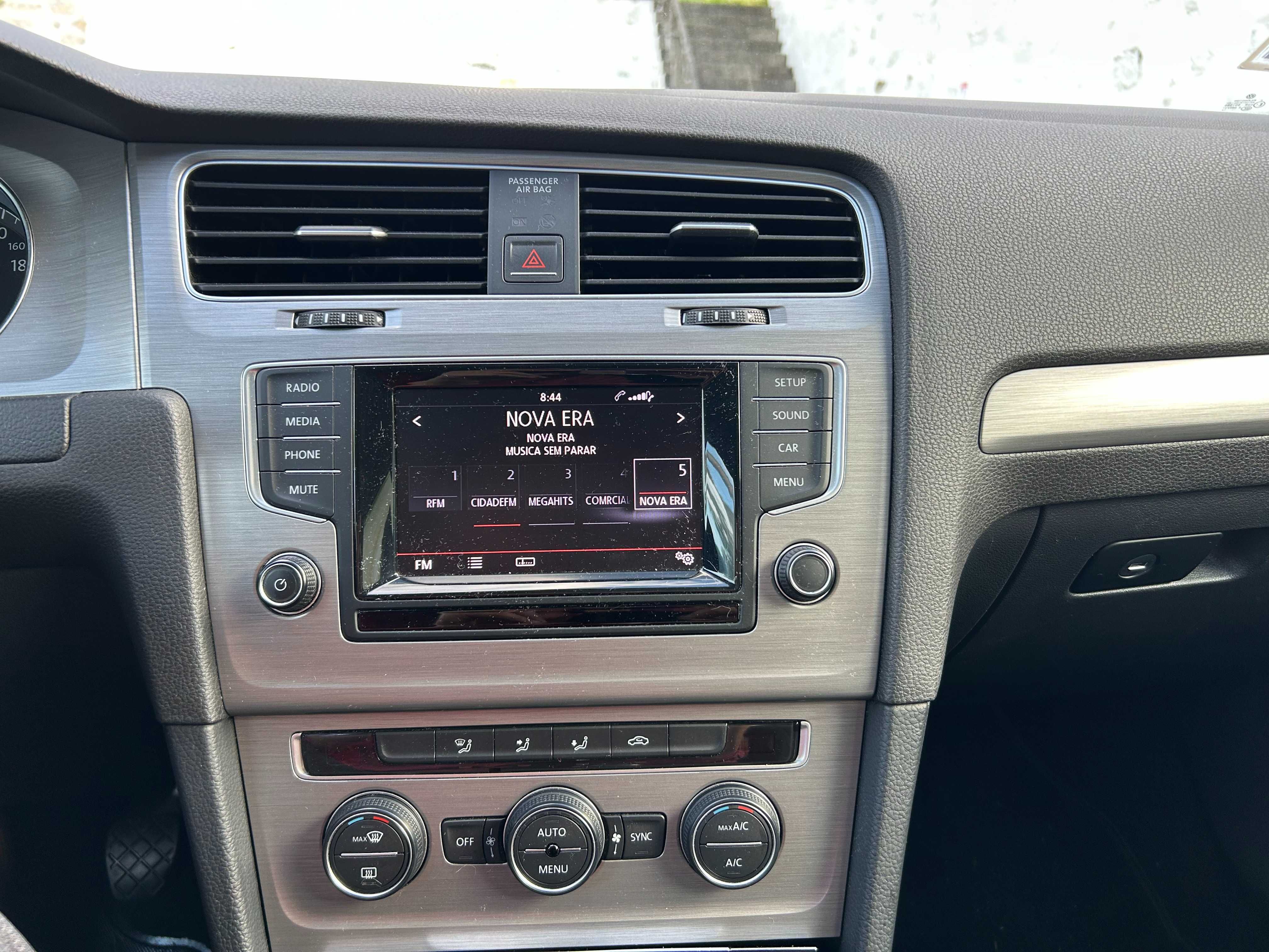 Volkswagen Golf VII 1.6 TDI BlueMotion 2015-S/Acidentes - Ótimo Estado