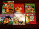 Vários livros infantis