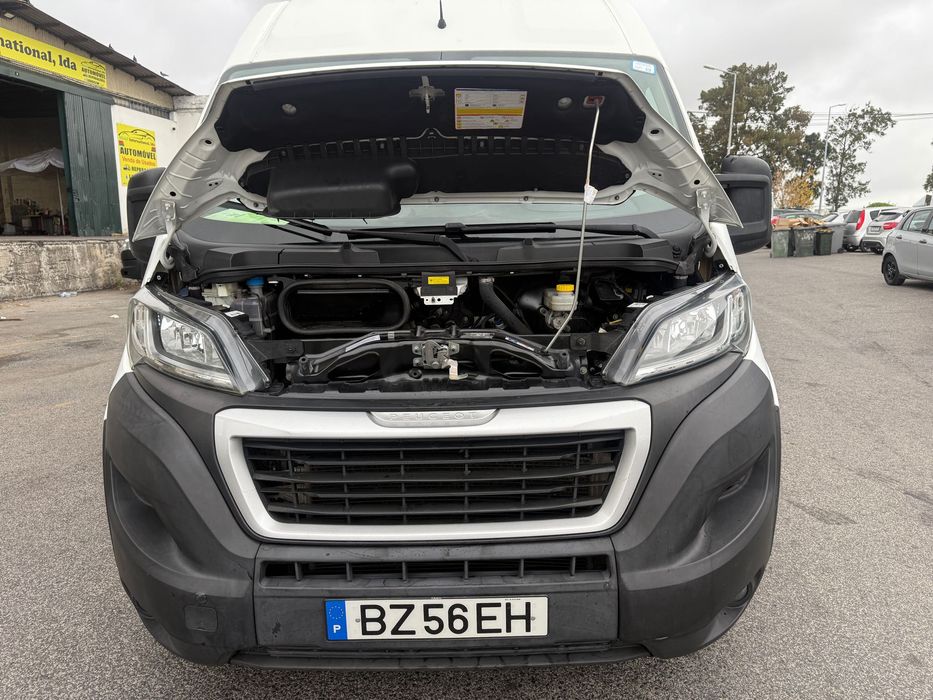 Peugeot boxer bluehdi 130 premium pa 335 L2H2