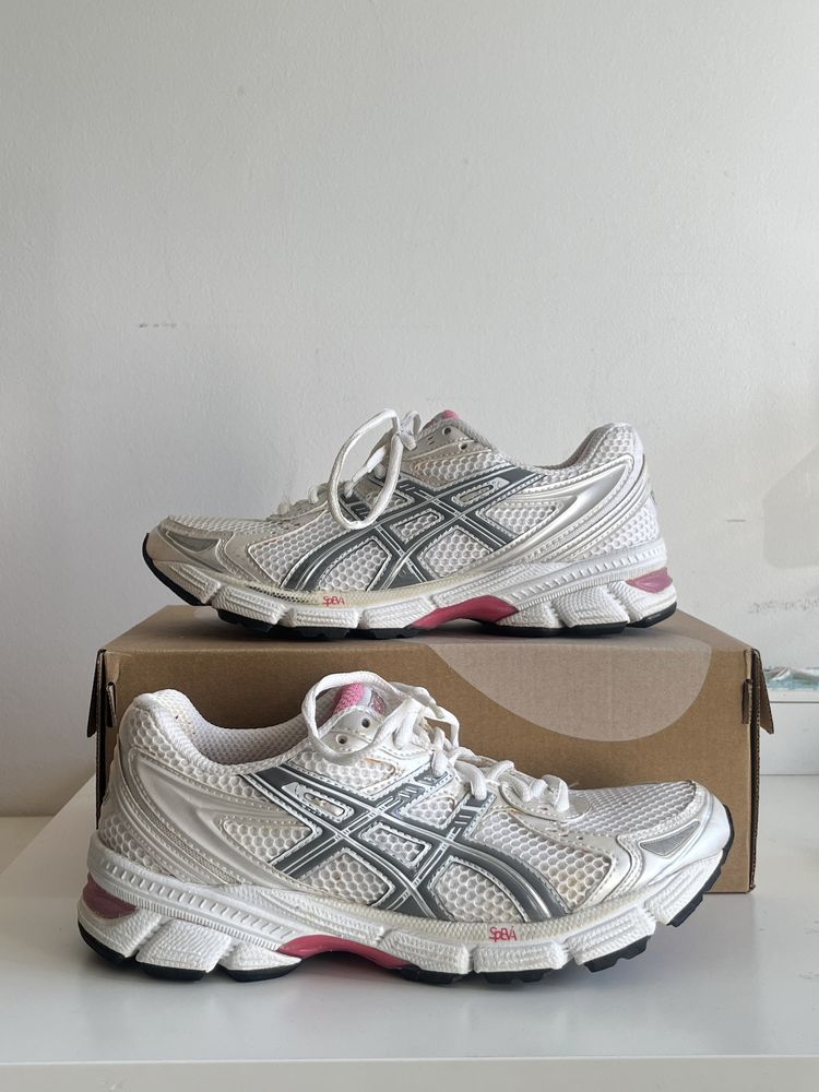 buty asics gel speva