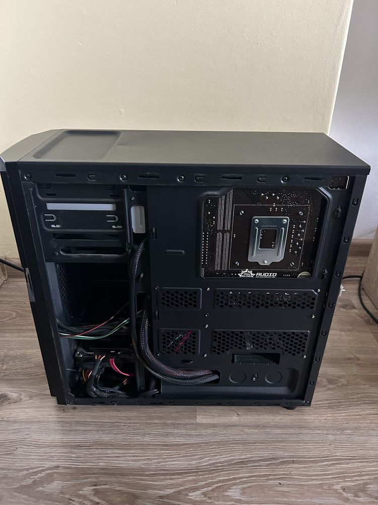 Komputer gamingowy NVIDIA INTEL