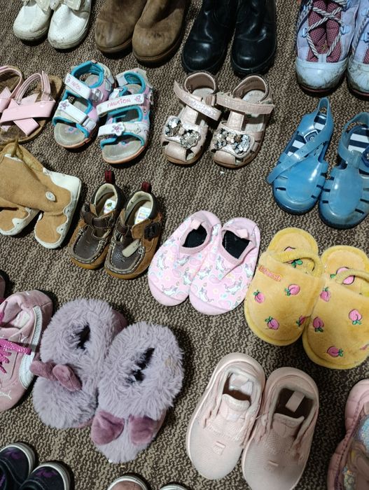 Взуття для дівчинки від 1-3 років