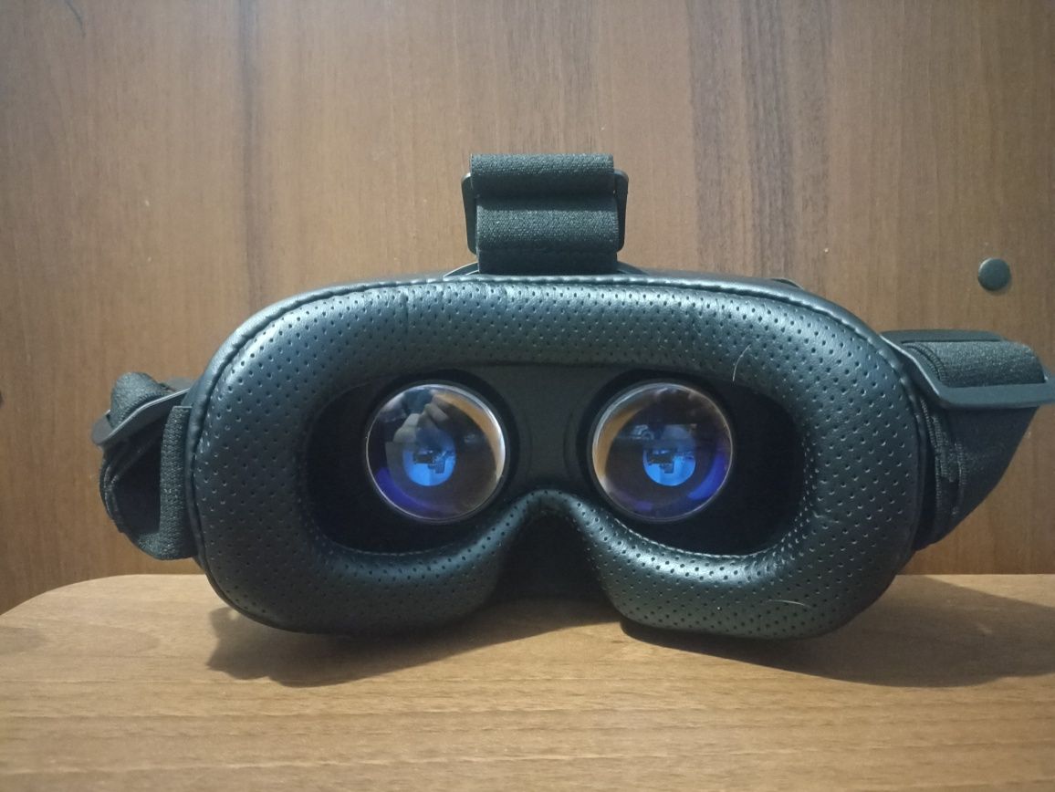 Комплект VR окуляр для телефону