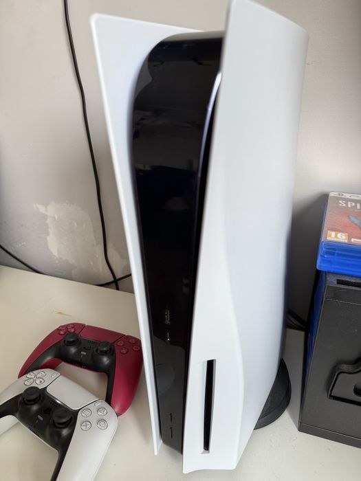 Ps5 + dwa pady + gry + gwarancja