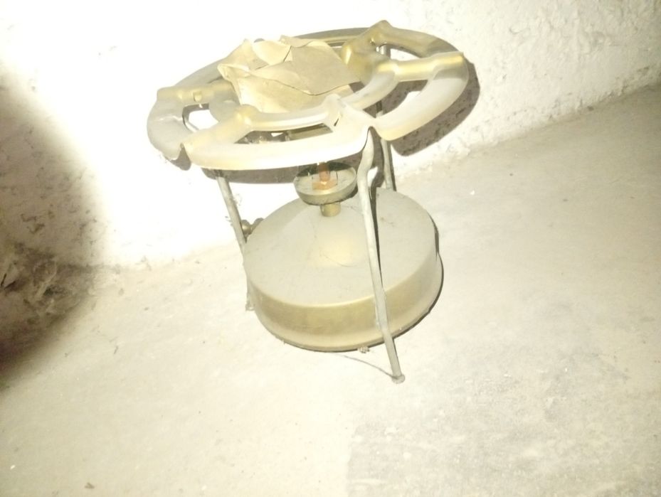 Stara kuchenka turystyczna