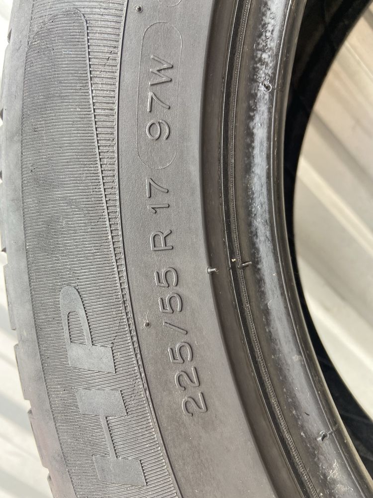 Шини, колеса Michelin Primacy 225/55 R17