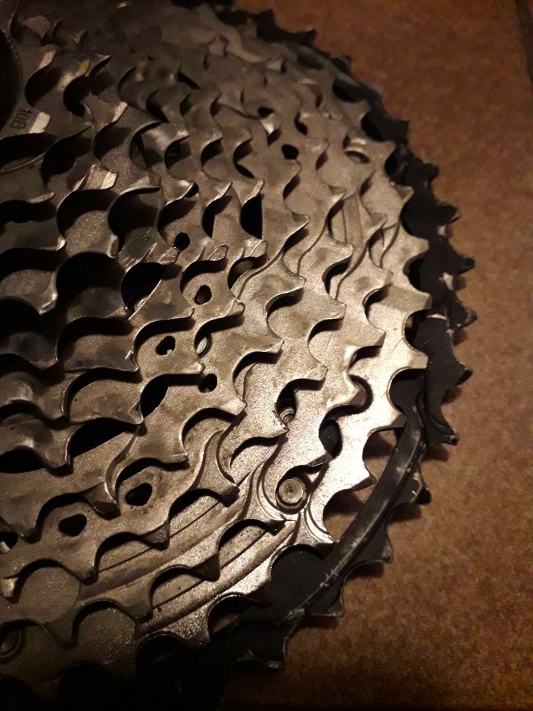 kaseta Shimano Deore XT CS-M8100, 10-45