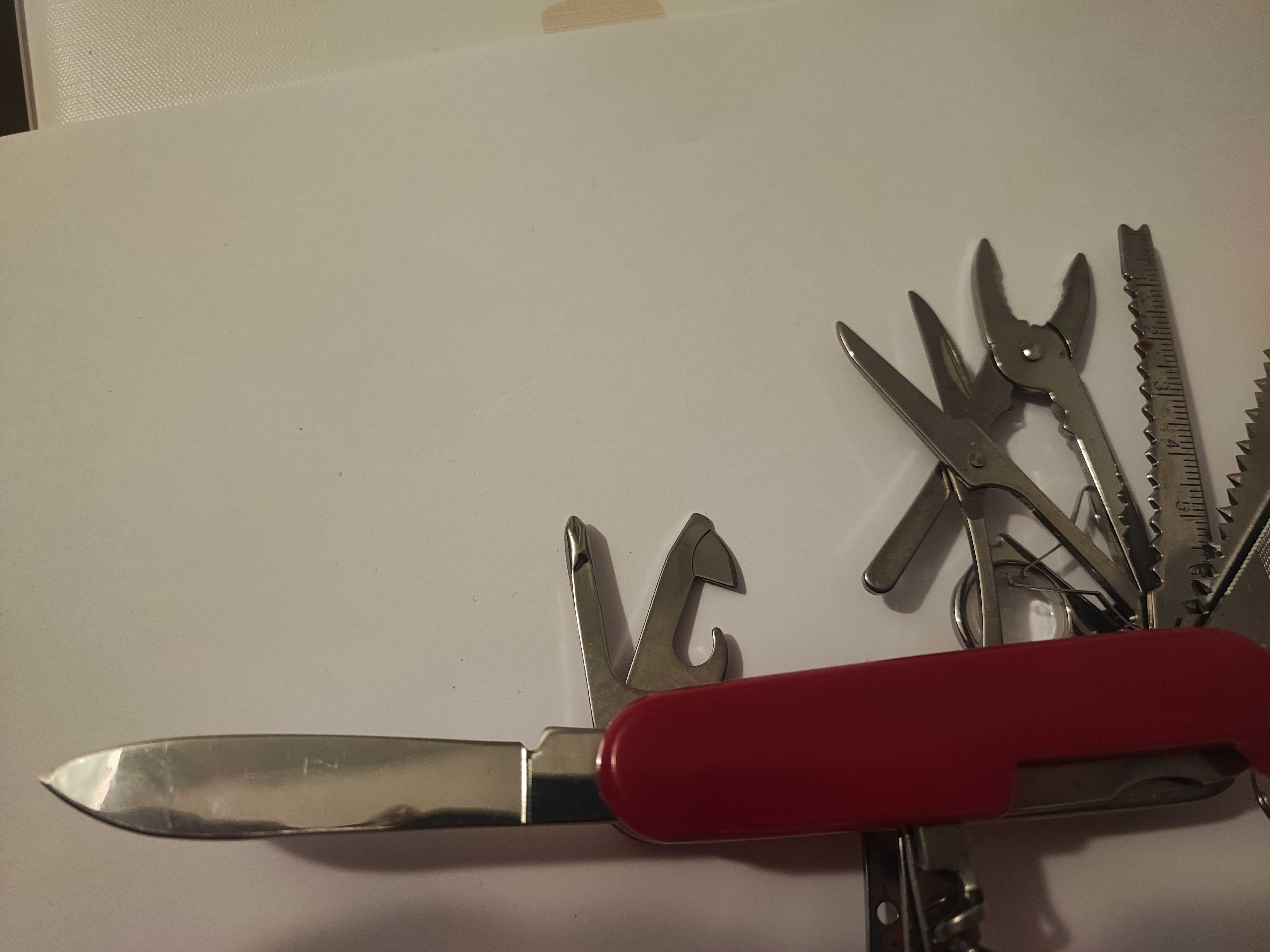 Scyzoryk Multitool