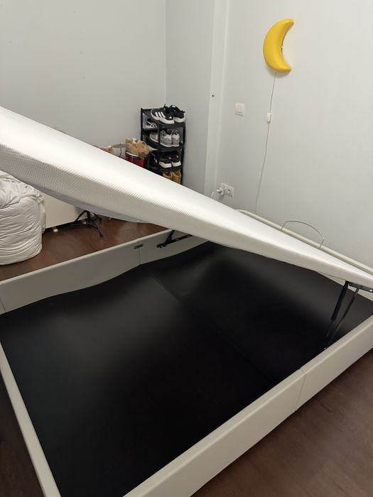 Cama com estrado elevatorio 140x200