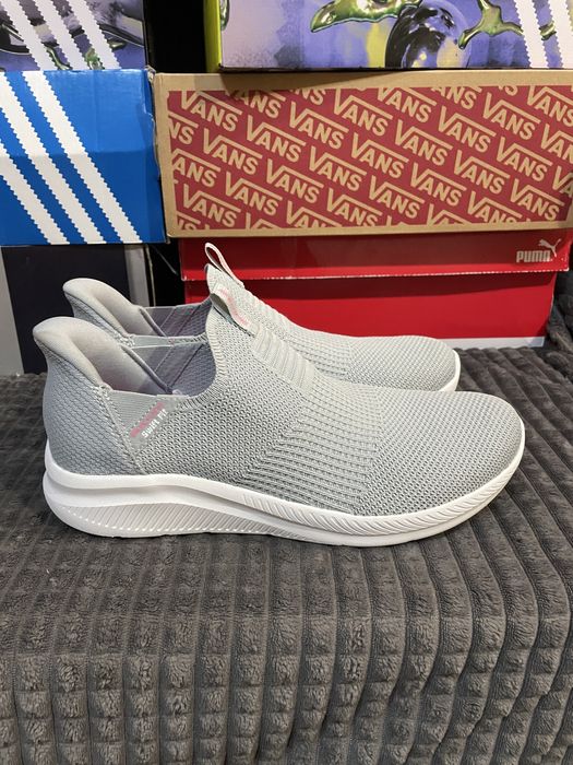Жіночі кросівки Skechers Slip-Ins 40,5(26см) оригінал
