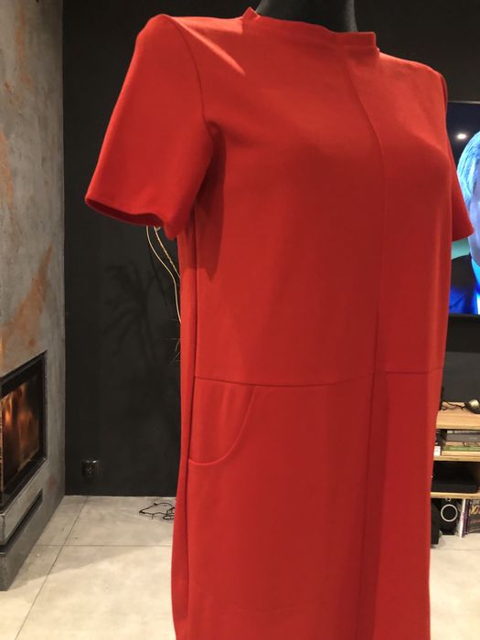 Sukienka elegancka trapezowa jak nowa czerwona 36 Walentynki do pracy