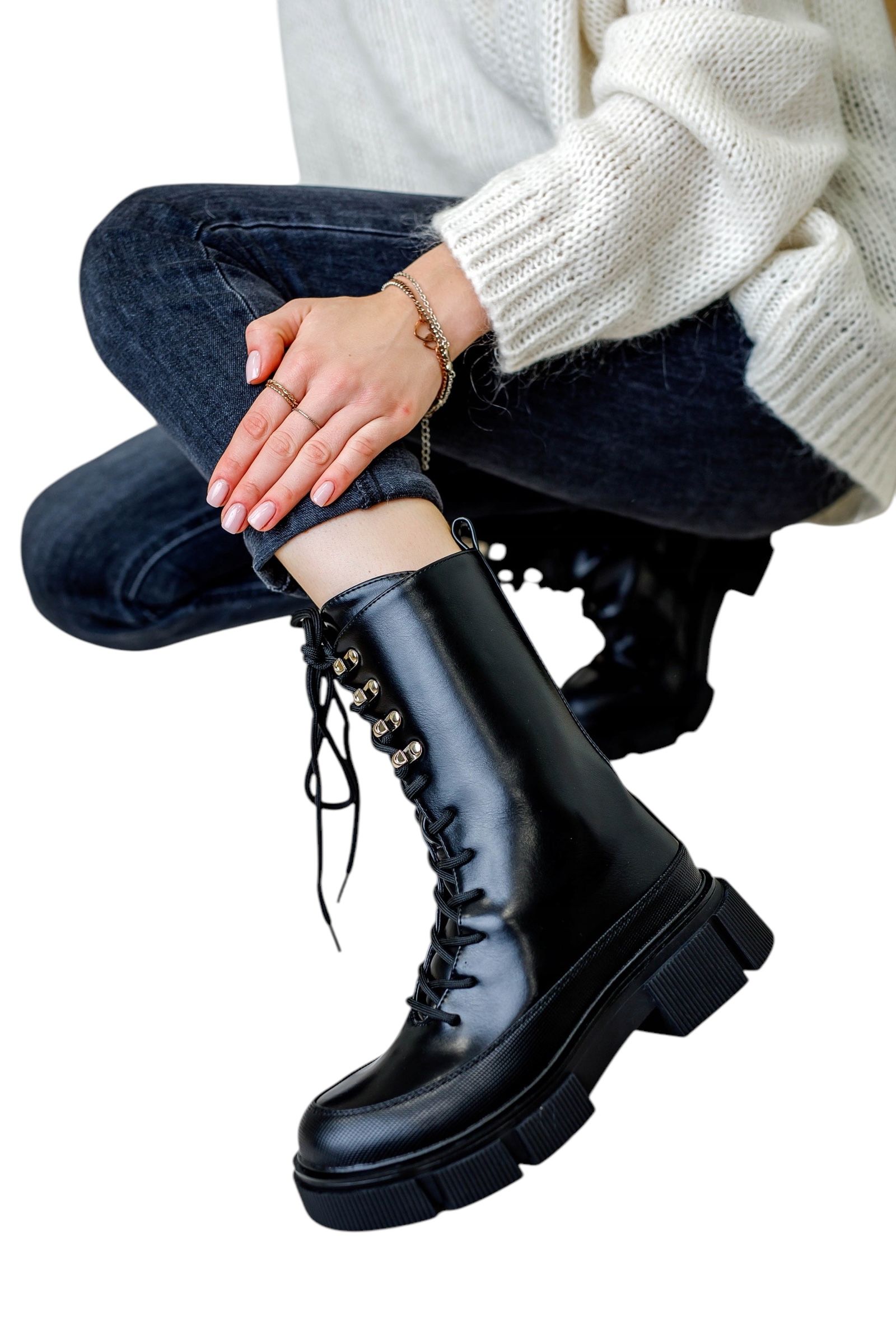 Buty damskie botki glany rozmiar 41 wysokie sznurowane czarne bikery