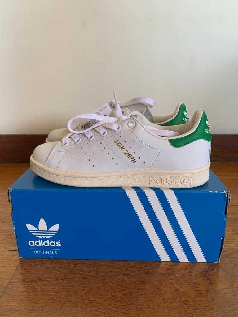 STan Smith S75074 novas na caixa com etiqueta