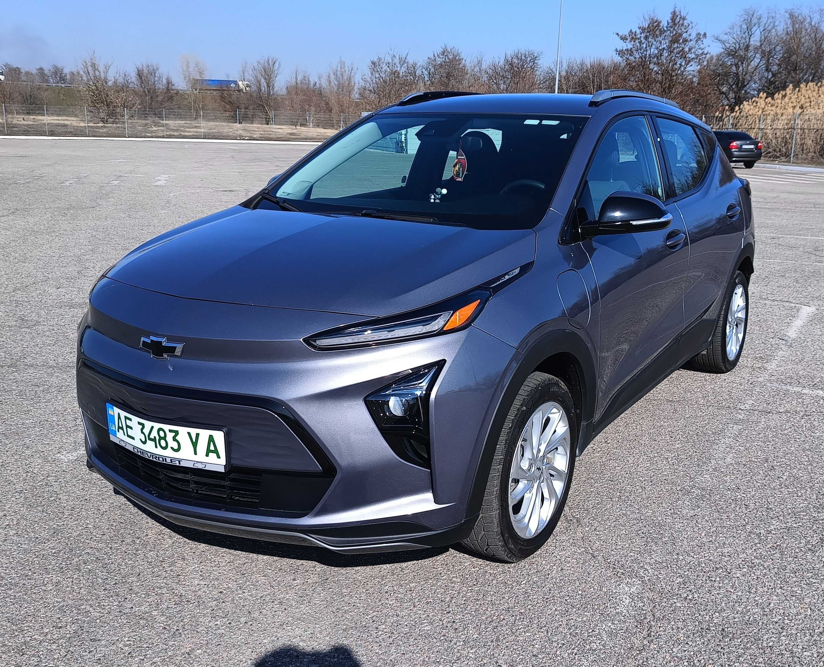 Chevrolet Bolt EUV 2023р новий сімейний хачбек універсал кросовер