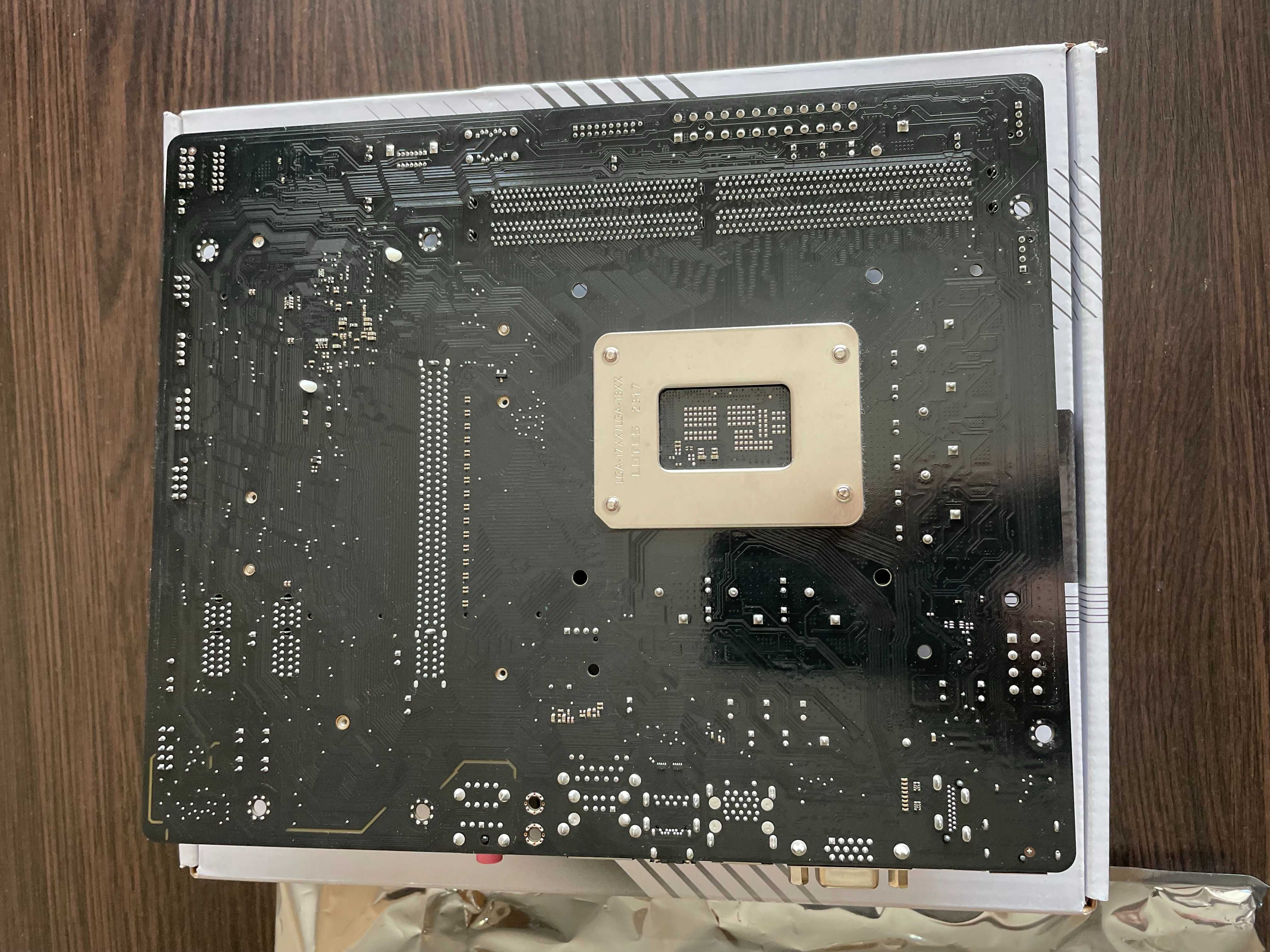 Материнка ASRock B760M-HDV/M.2 DDR4 LGA 1700