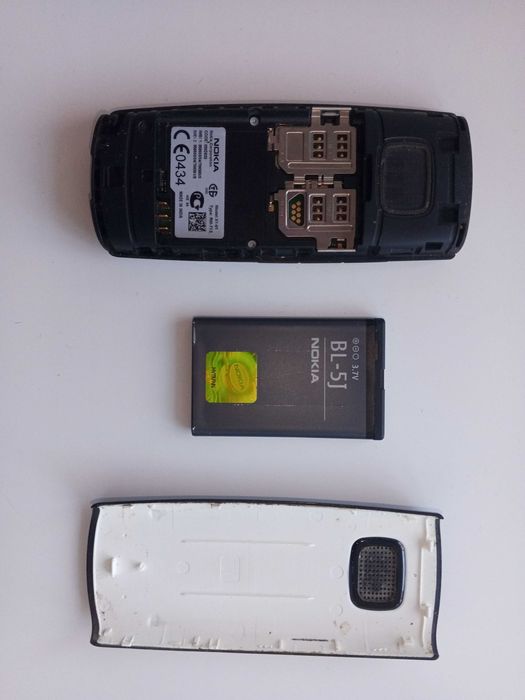 Телефон Nokia X1-01