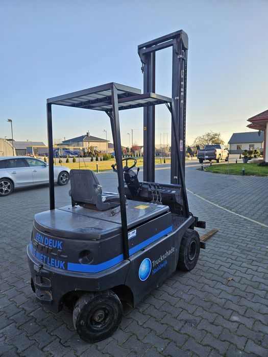 Wózek widłowy elektryczny STILL