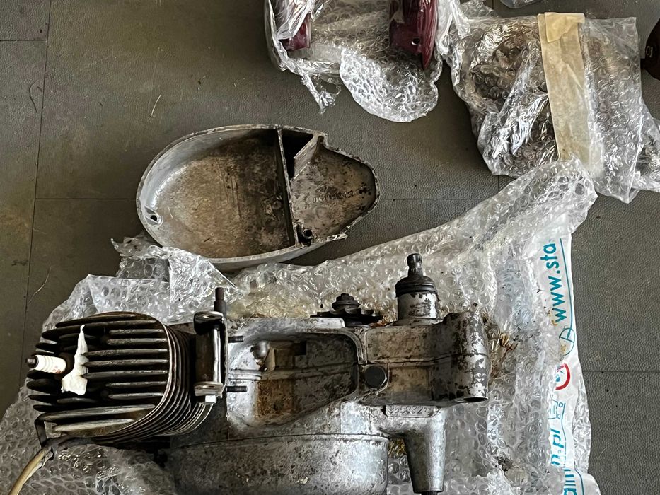 SIMSON SR2 - 1958 - rej. Na zabytek lub na czesci- całość.