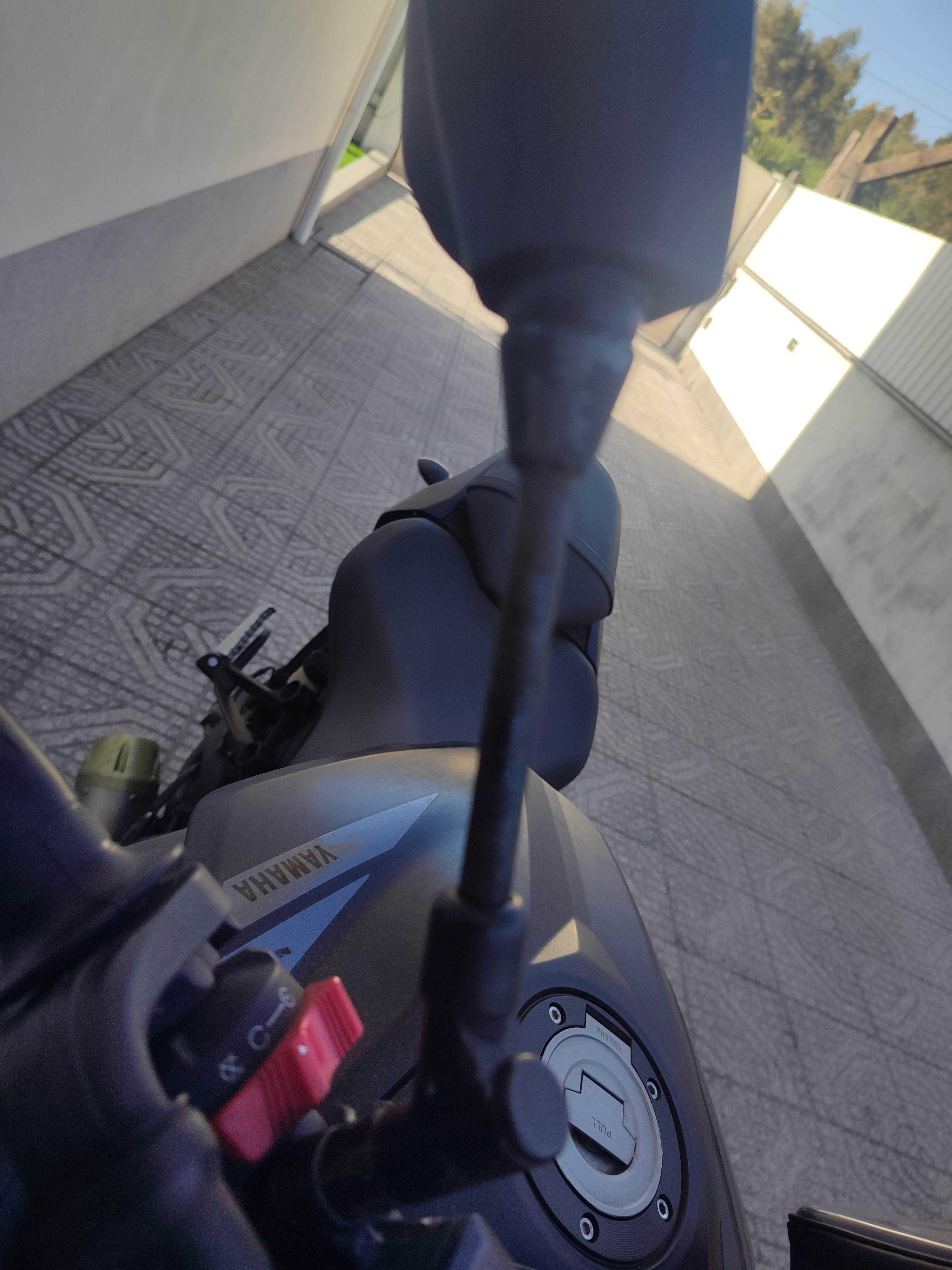 Yamaha MT-07 naked