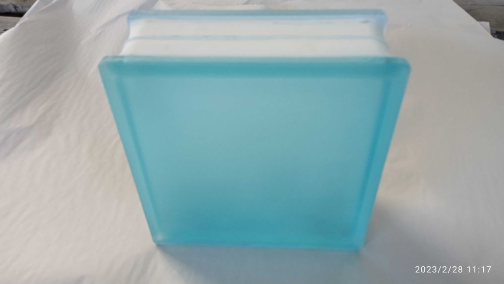 Sprzedam Luksfery pustaki szklane