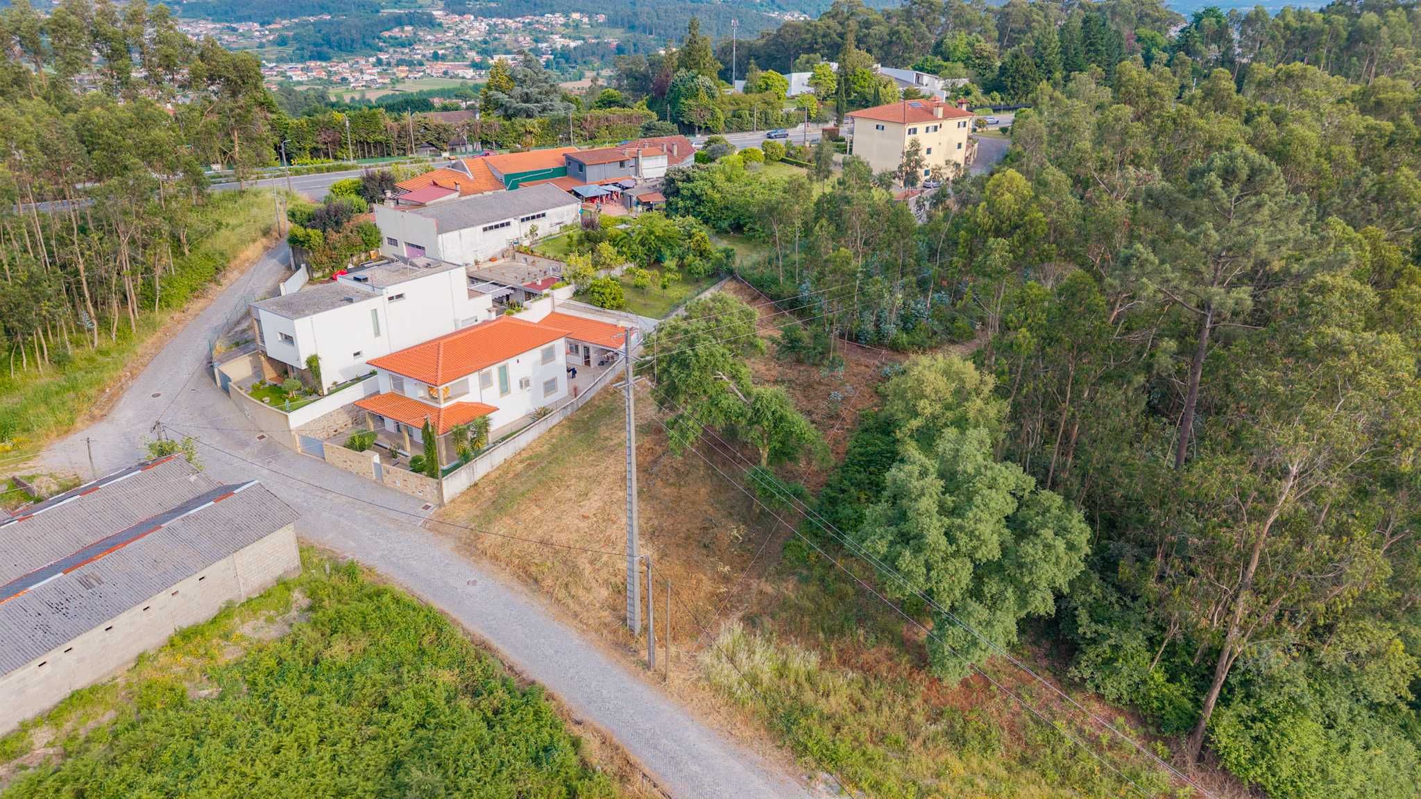 Terreno Rustico em Cruz