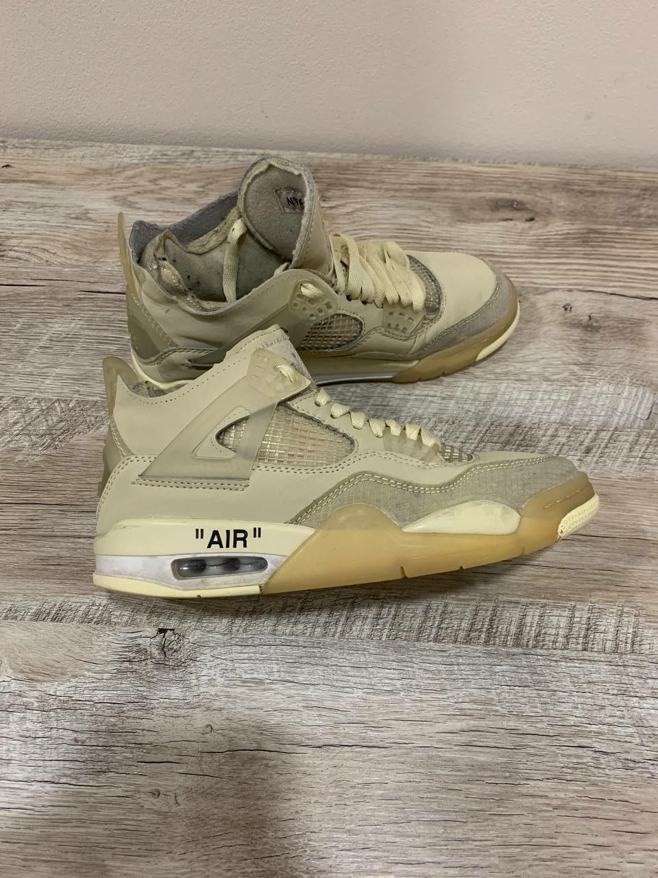 Air Jordan 4 Retro SP x Off-White