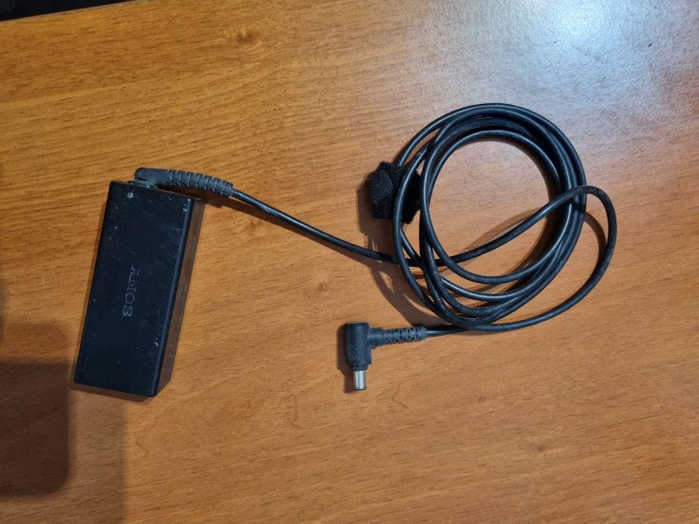 PC Sony Vaio antigo para peças