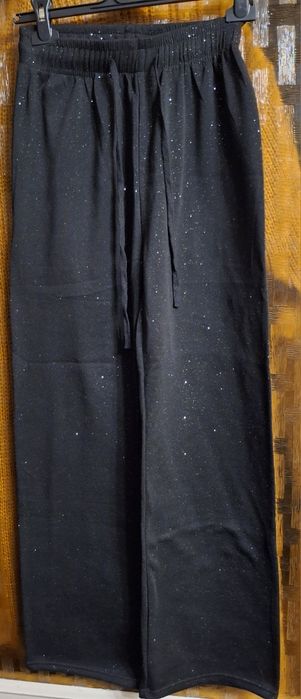 Spodnie damskie szwedy czarne z połyskiem