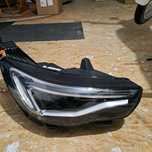 Opel Grandland X lampa prawa