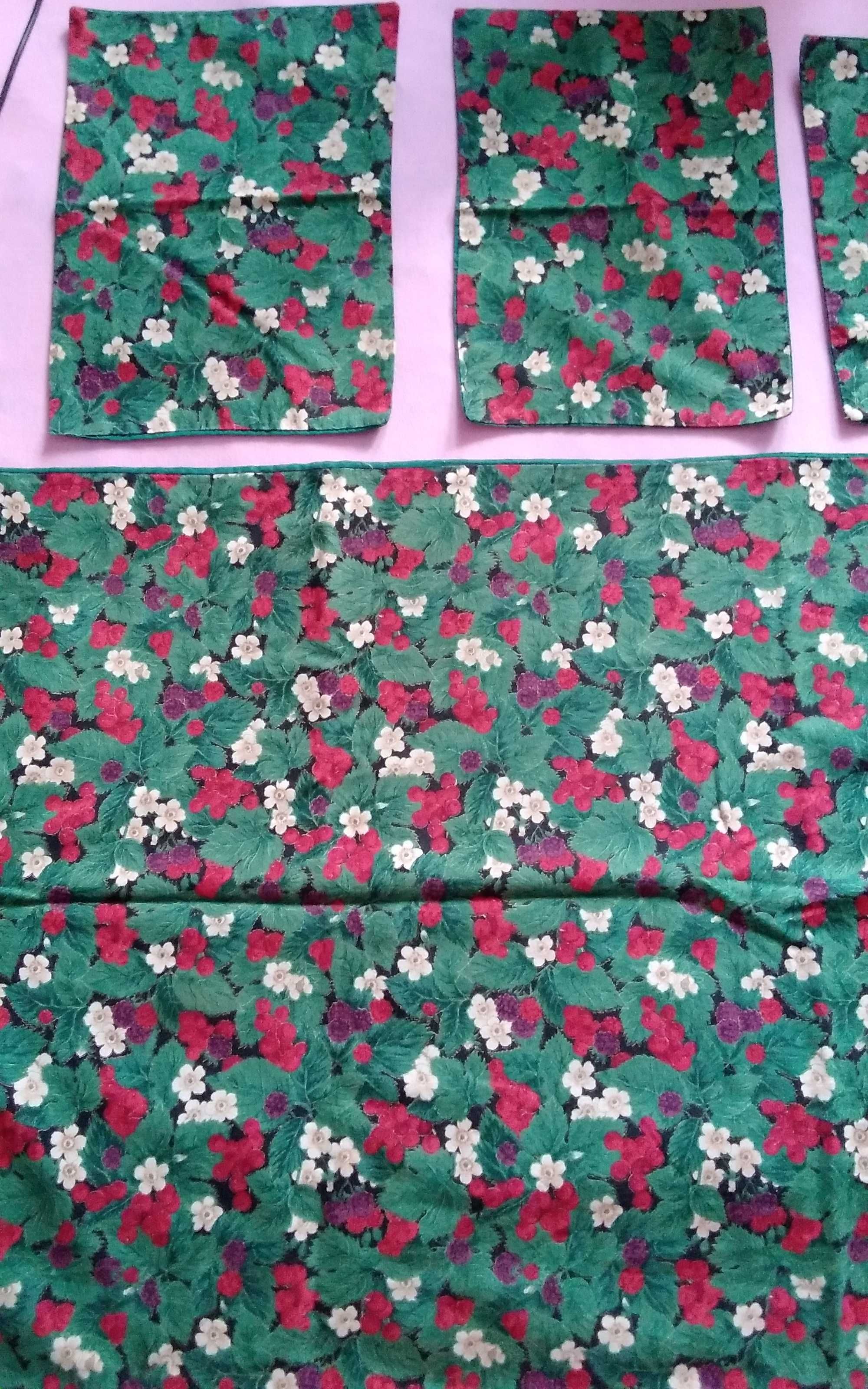 Conjunto naperons tema flores