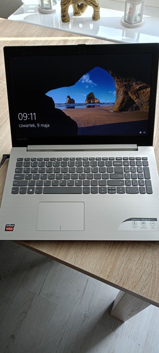 Laptop Lenovo ideapad320