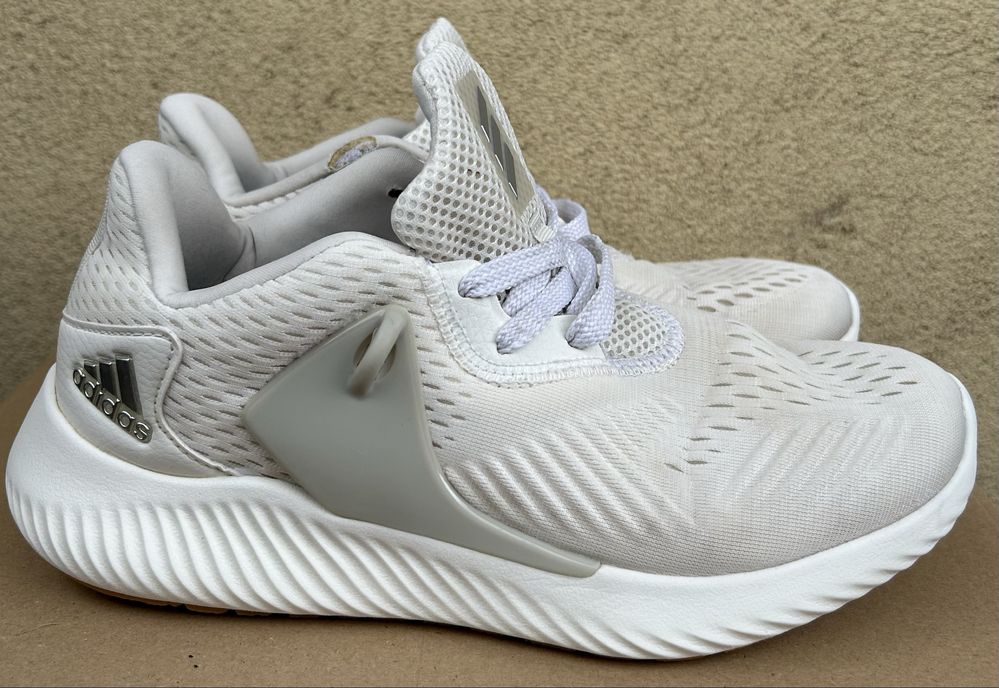 Sprzedam buty adidas