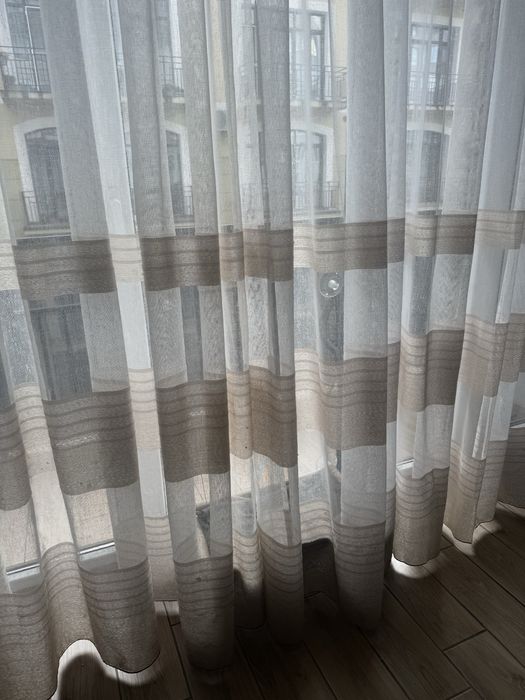 Біла тюль з бежевим декором 2 шт