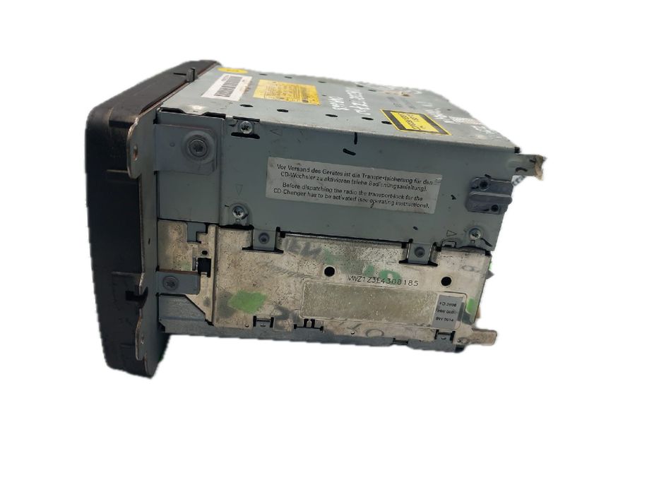 Rádio / auto-rádio VOLKSWAGEN Passat Variant (3B6)