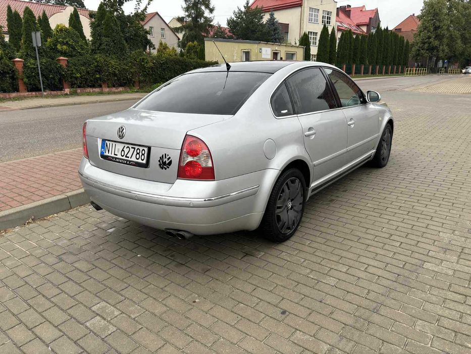 Volkswagen Passat W8 4.0 Benzyna + LPG 4 motion