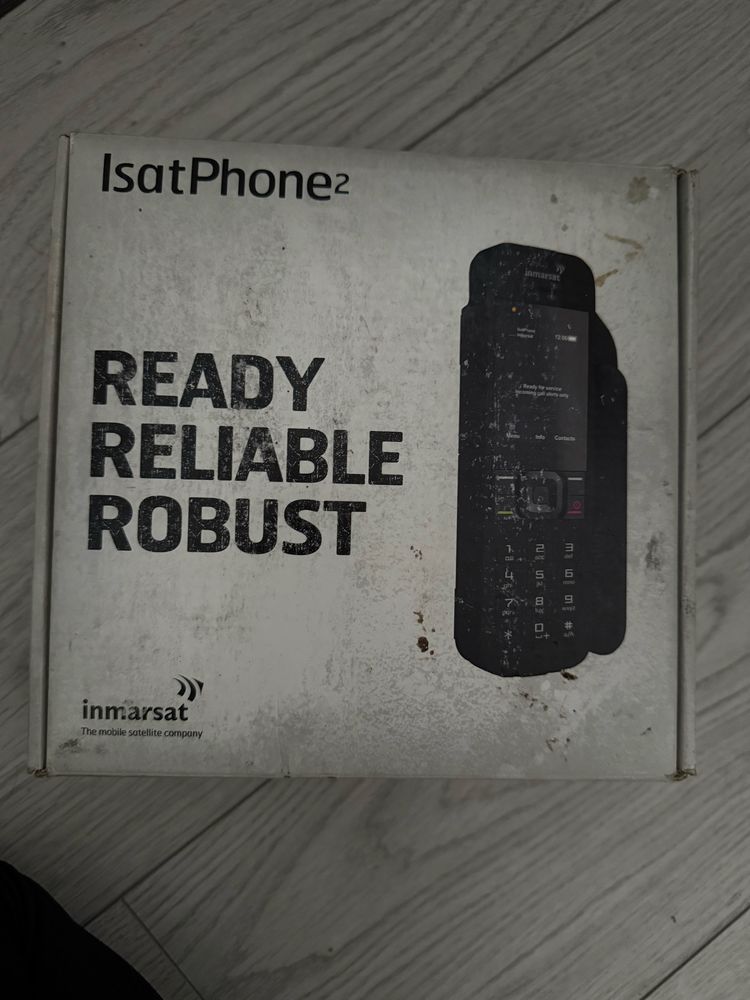 Супутниковий телефон ready reliable robust isatphone 2