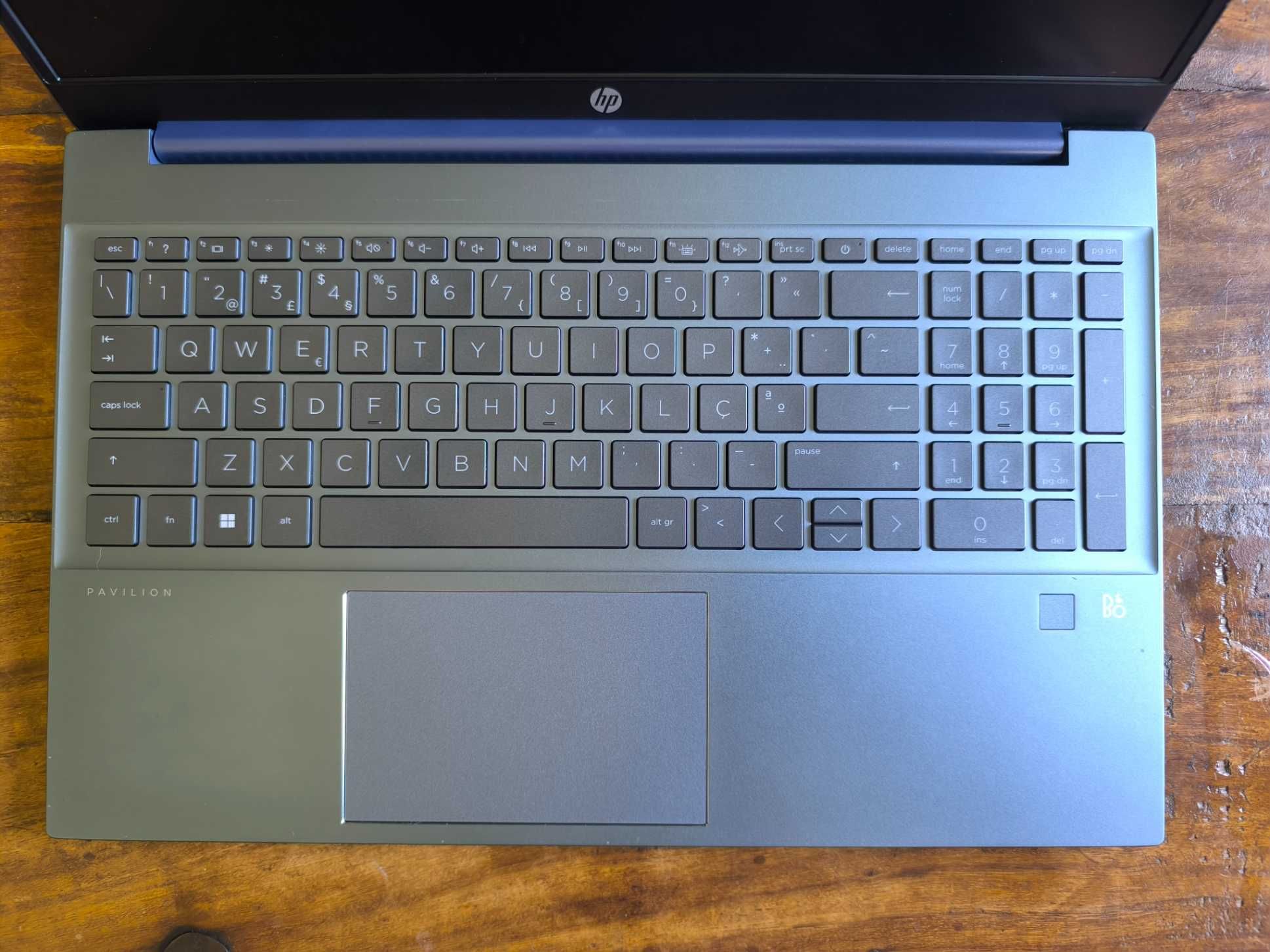 HP Pavilion 15 - Como novo