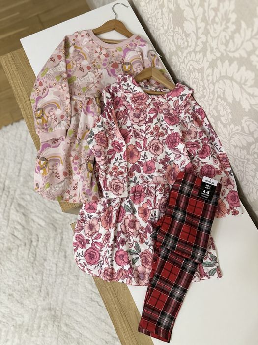 Тепла сукня , лосини на   флісі Next з коміром ,  роз 4-5 років 110 с