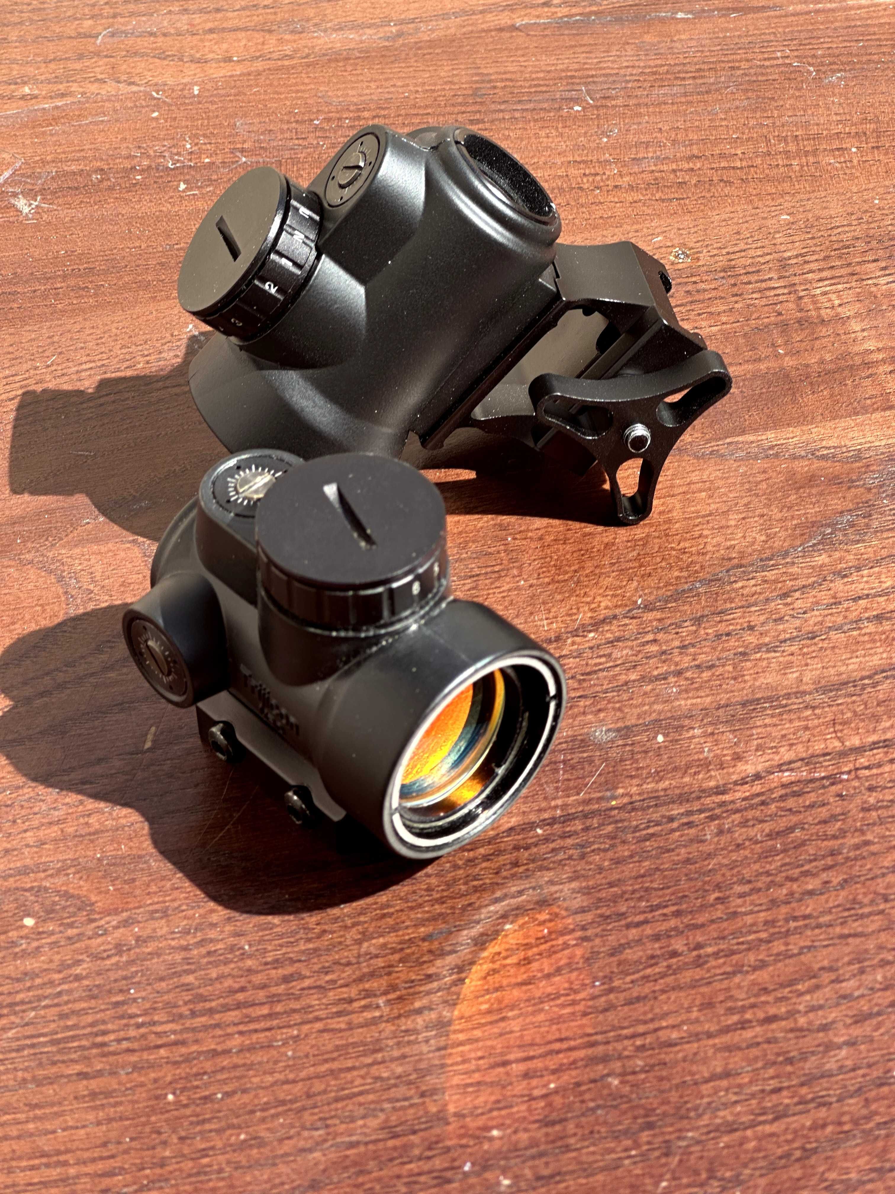 Коллиматорный прицел Trijicon
